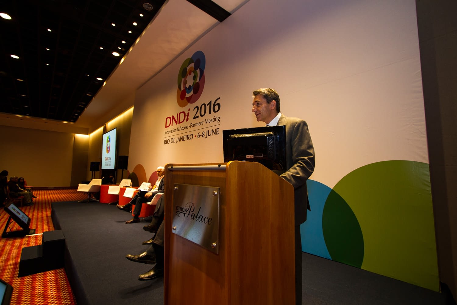 Dr Joël Keravec addressing the participants during the Opening Ceremony of the DNDi Partners' Meeting in Rio, Brazil, 2016