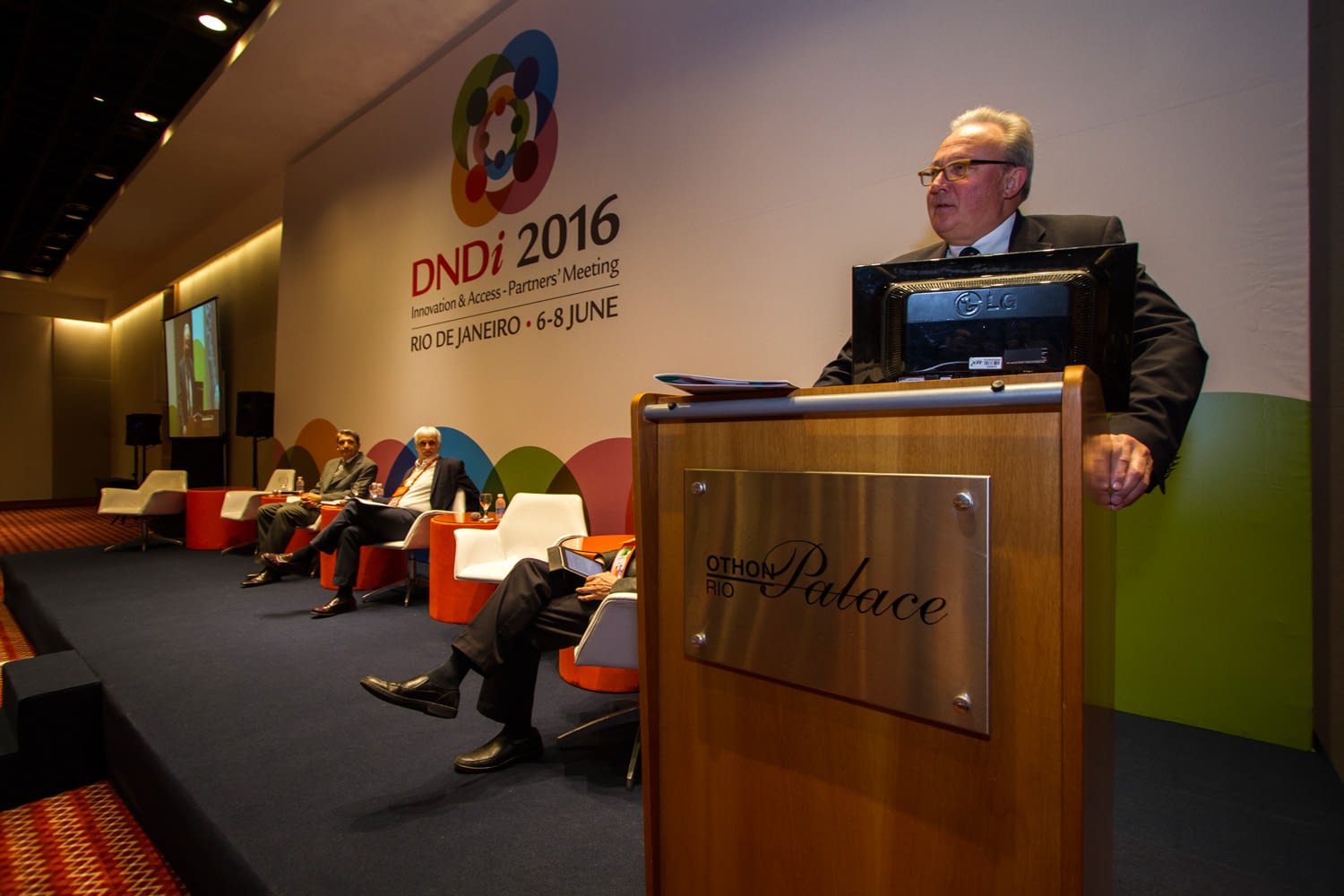Prof Marcel Tanner addressing the participants during the Opening Ceremony, Partner Meeting, Rio, Brazil 2016